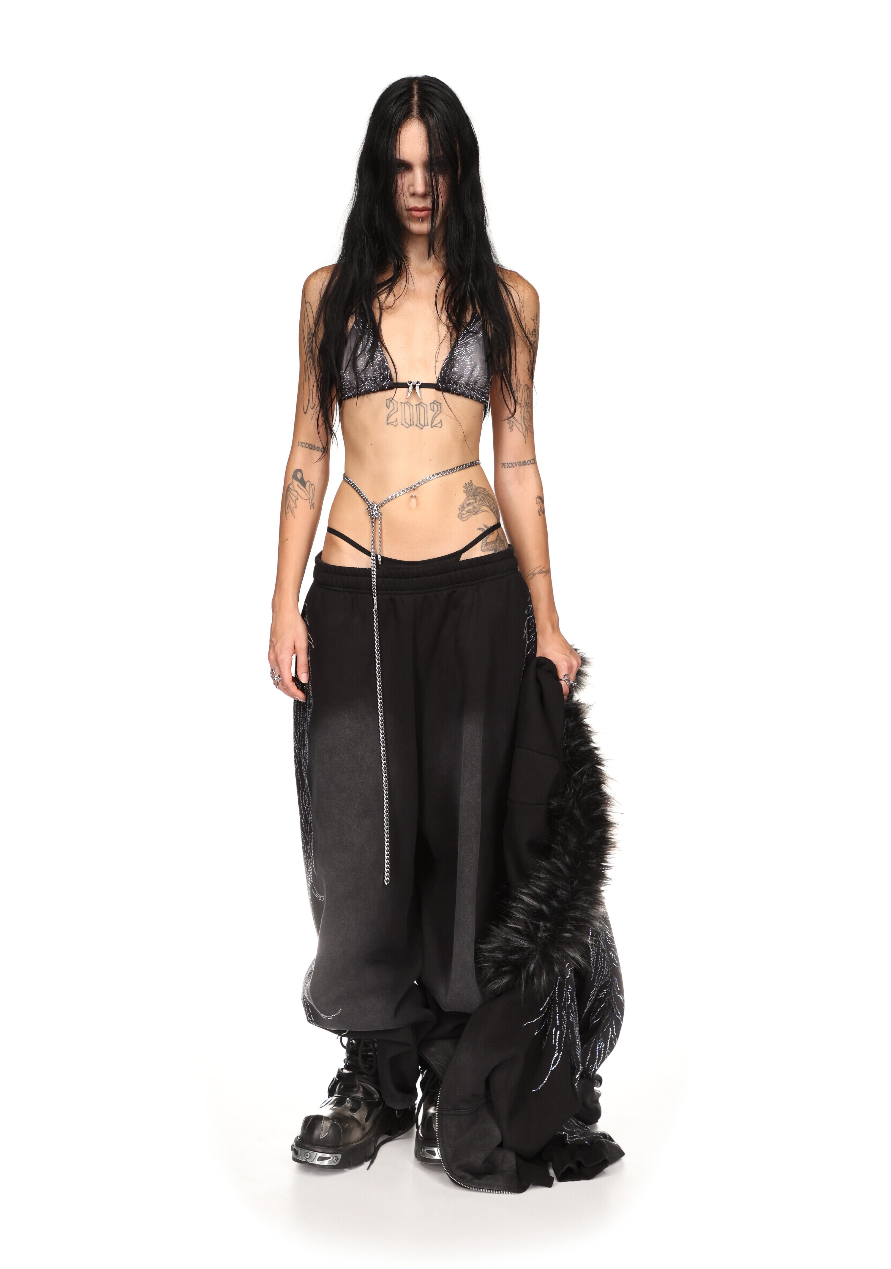FALLEN RHINESTONE OVERSIZED SWEATPANTS WASHED BLACK