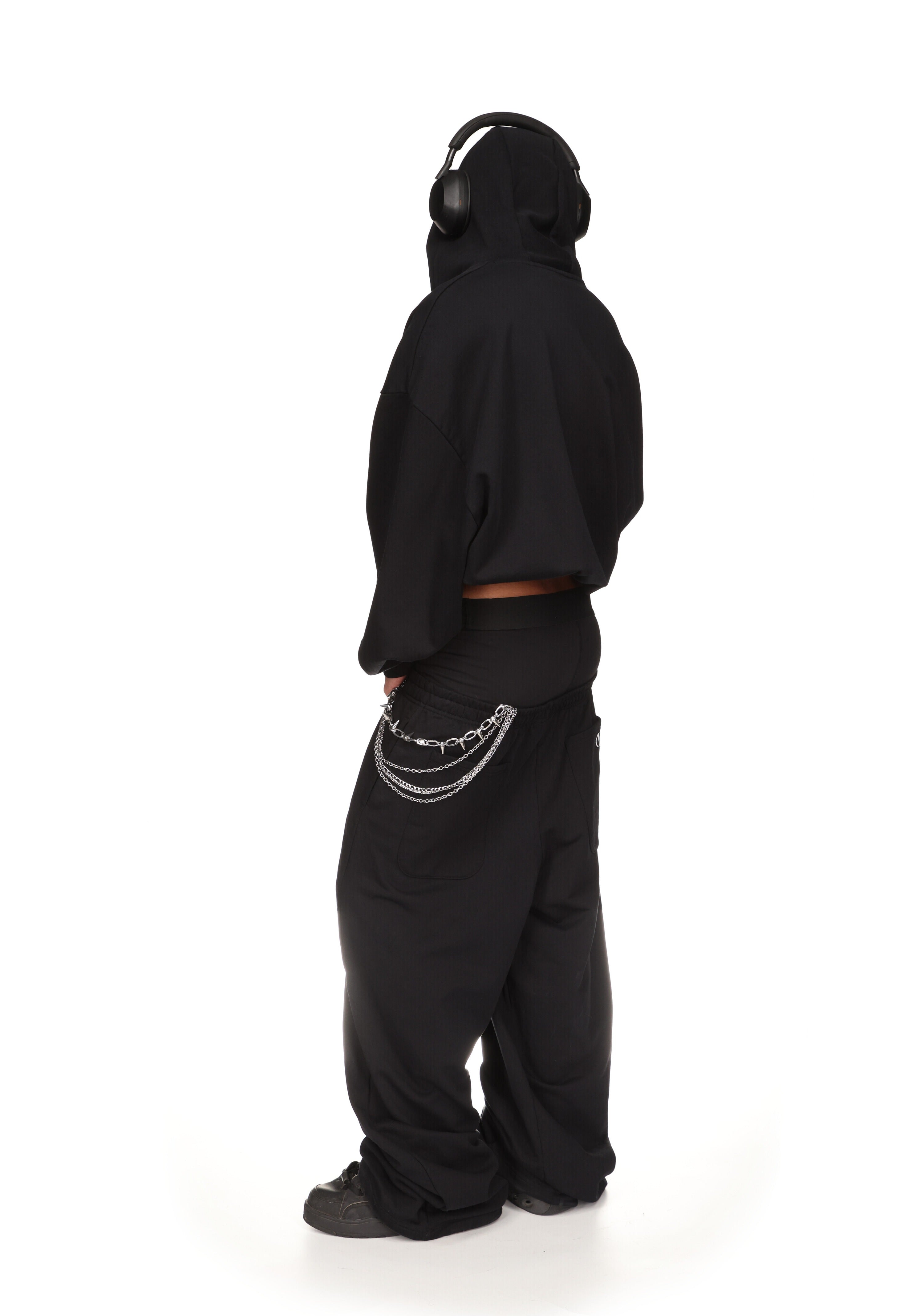 Nth ACTIVE OLD ENGLISH OVERSIZED SWEATPANTS BLACK
