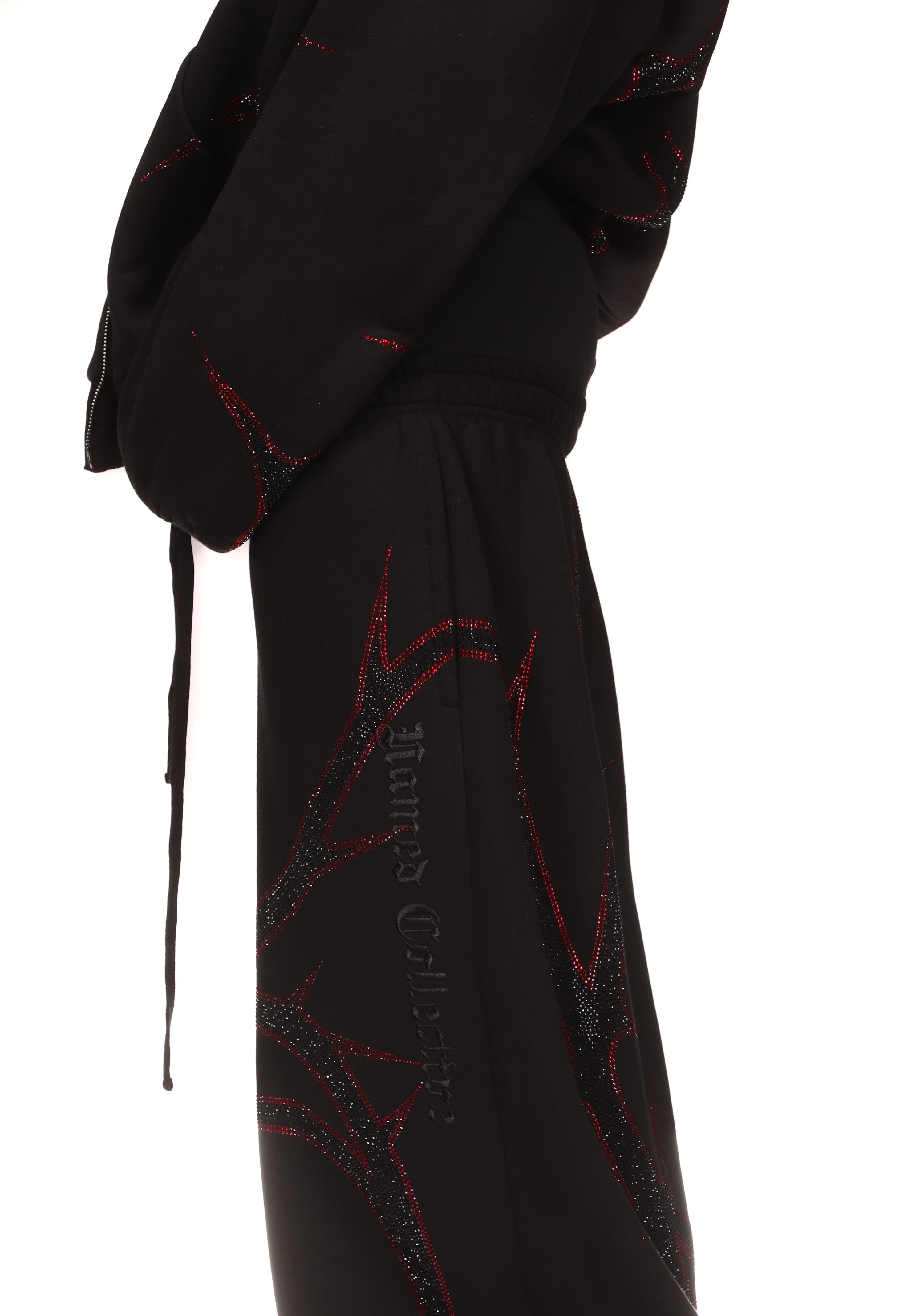THORN RHINESTONE SWEATPANTS BLACK AND RED