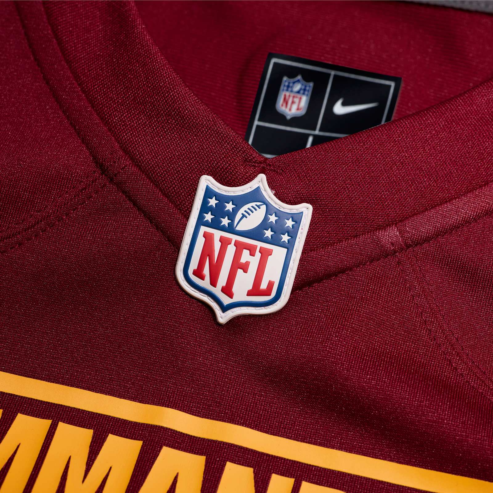 Men's Washington Commanders Tay Martin Burgundy Team Game Jersey