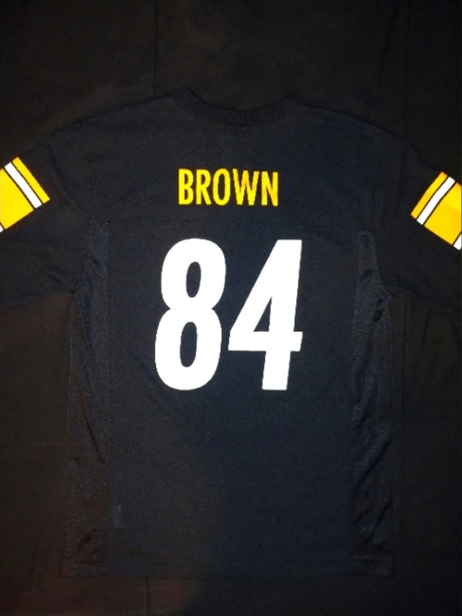 Fan photo of a Pittsburgh Steelers jersey