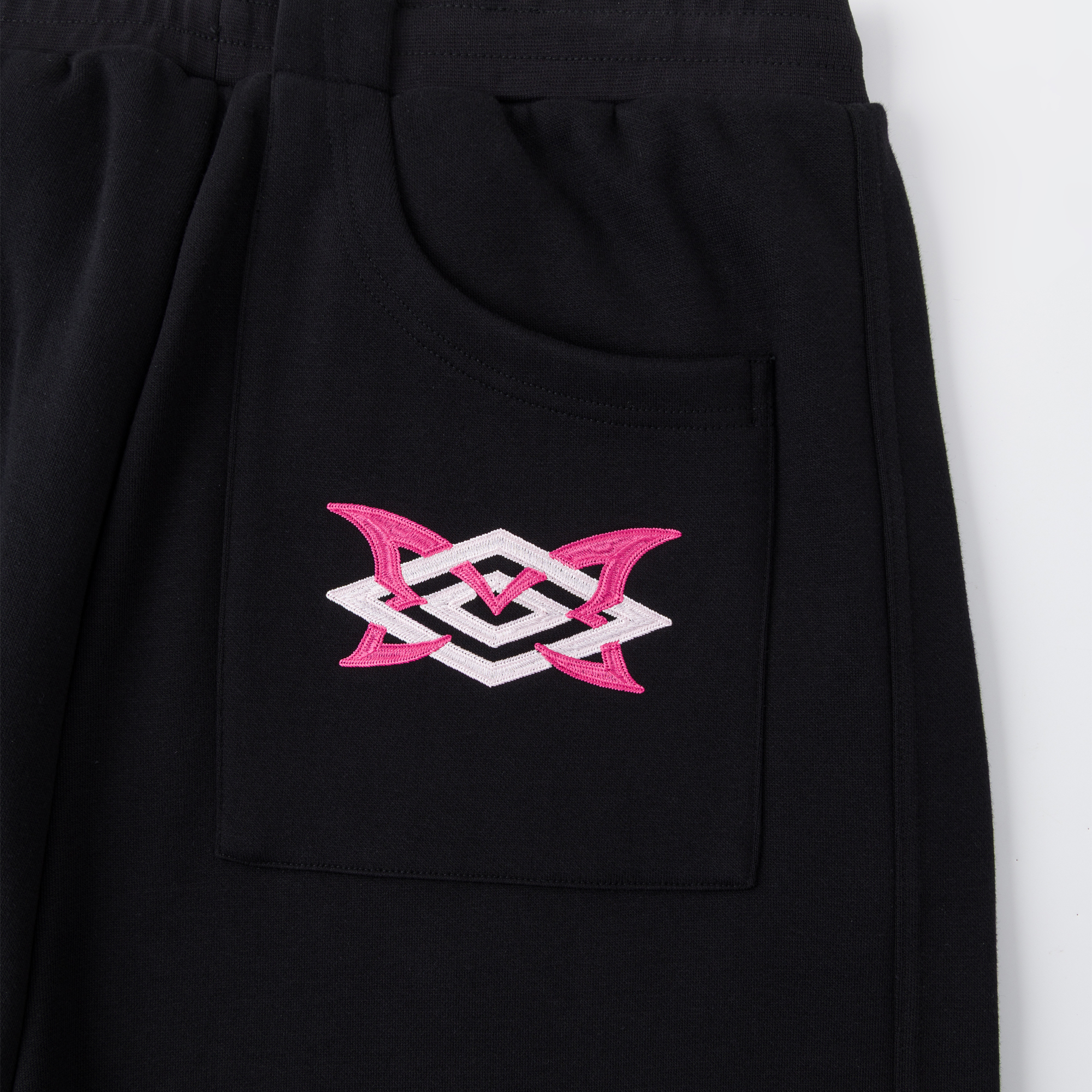 Warm Up Two-Piece Set (Black/Pink)