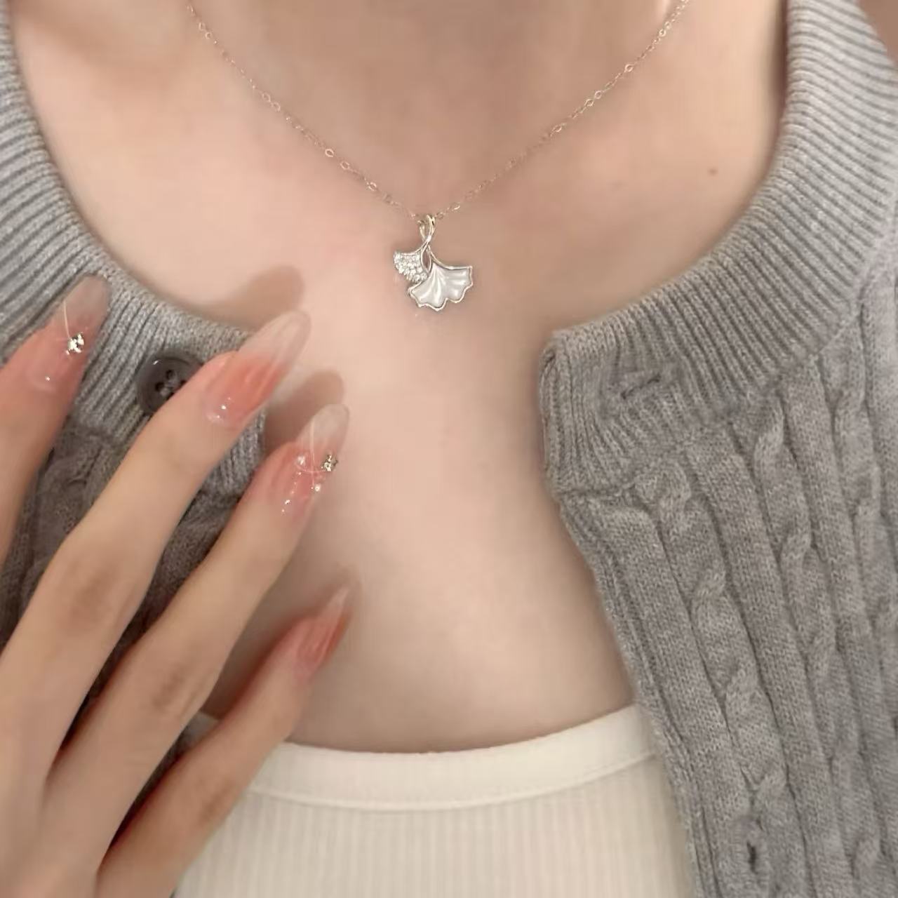 Ginkgo Leaf Mother of Pearl S925 Sterling Silver Dainty Necklace For Women Daily Wear