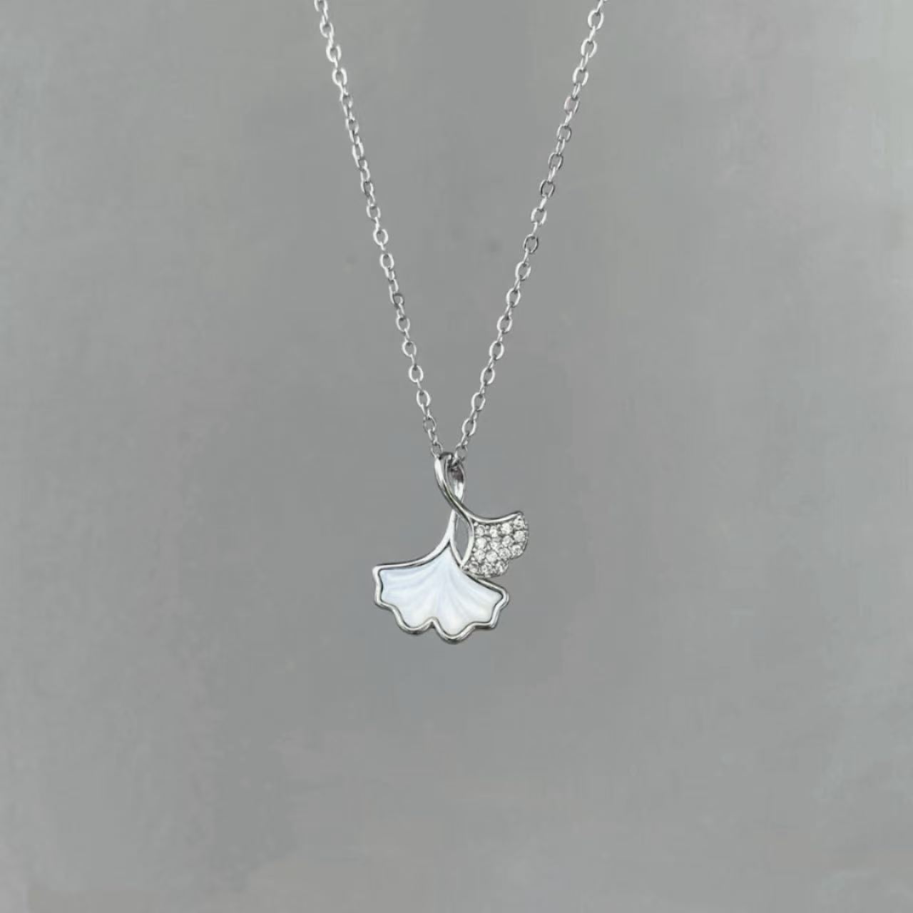Ginkgo Leaf Mother of Pearl S925 Sterling Silver Dainty Necklace For Women Daily Wear