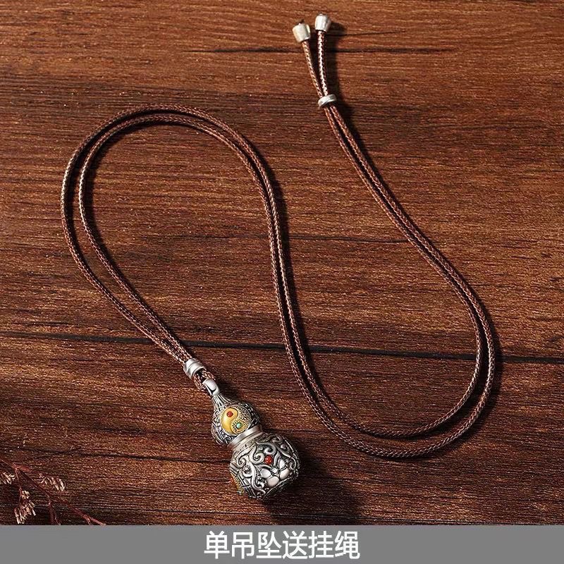 Hand Carved Bagua Yin Yang Gourd Pendant Necklace, Openable Vintage Calabash Amulet Locket 手工雕刻八卦阴阳葫芦吊坠项链，可开合复古葫芦护身符嘎乌盒