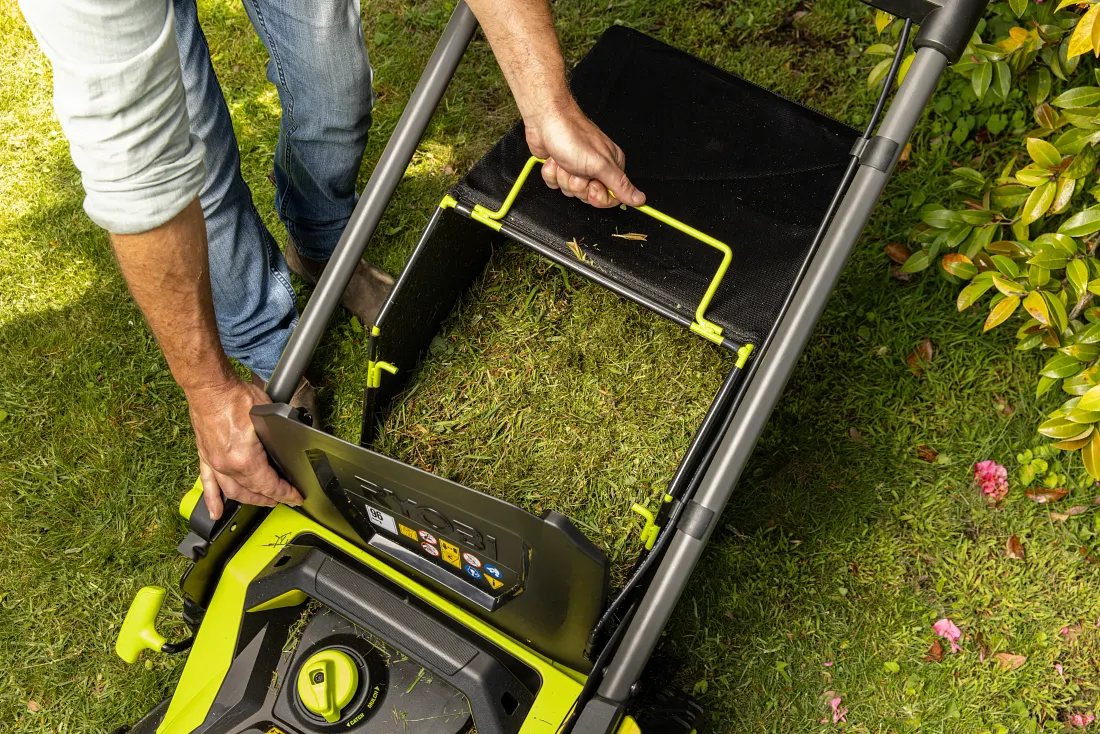 36V HP™ Brushless 53cm Self-Propelled Lawn Mower 8Ah Kit