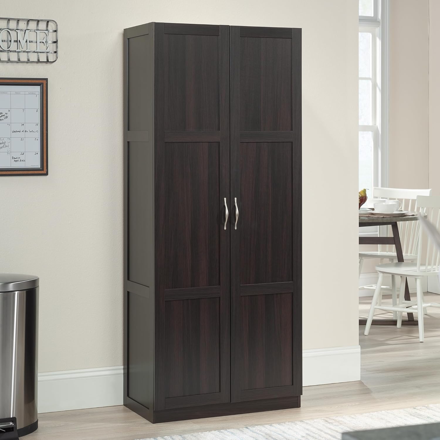 Sauder - Armarios de Almacenamiento Diversos para despensa, Longitud: 75,2 cm x Ancho: 40,9 cm x Alto: 180,6 cm, Acabado de Roble Highland