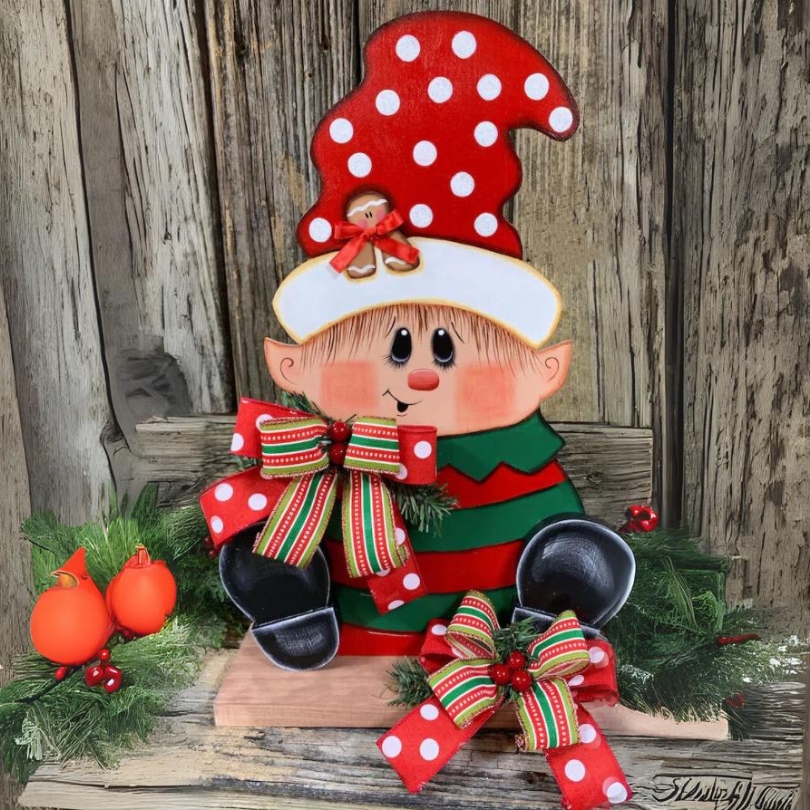 Christmas Yard Wooden Crafts (Santa,Elves,Snowmen)
