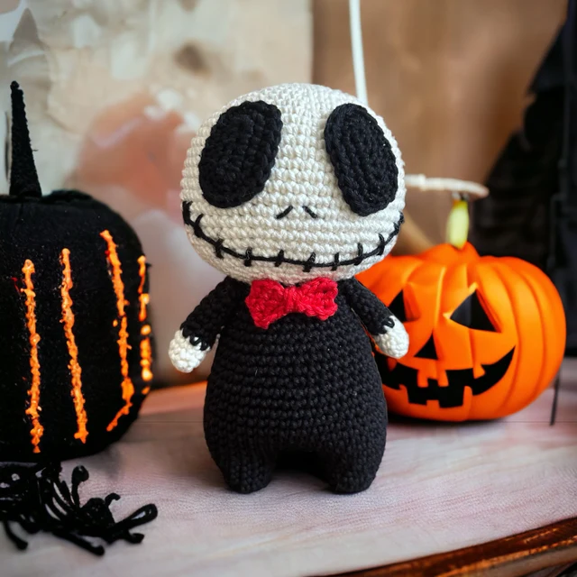 Handmade Crochet Halloween Cute Amigurumi Dolls Decoration