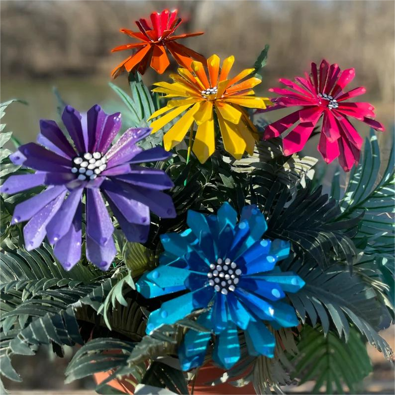 Metal garden stakes, garden decoration, high quality gift choice (limited time discount)