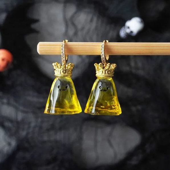 🎃Handmade Halloween signature earrings👻