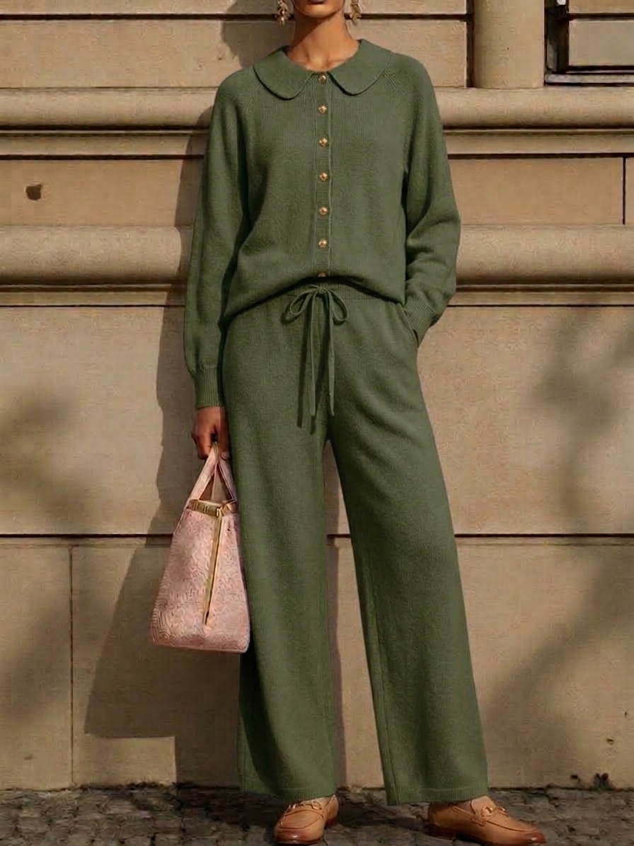 Dark Green color option, matching cardigan and trousers