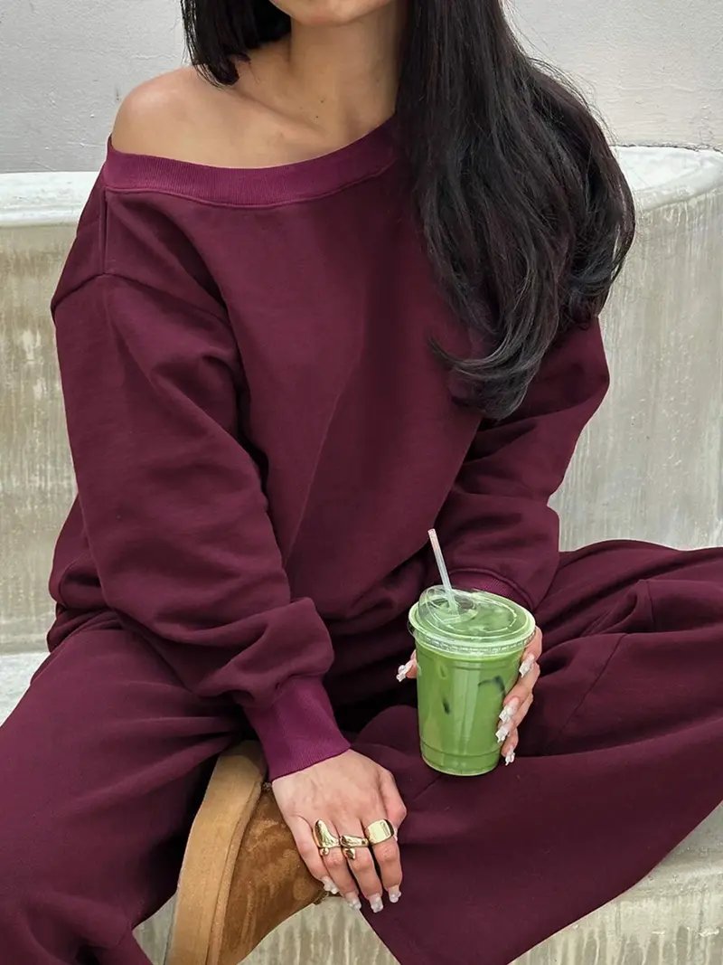 Women's off-shoulder long-sleeve top and trousers two-piece set