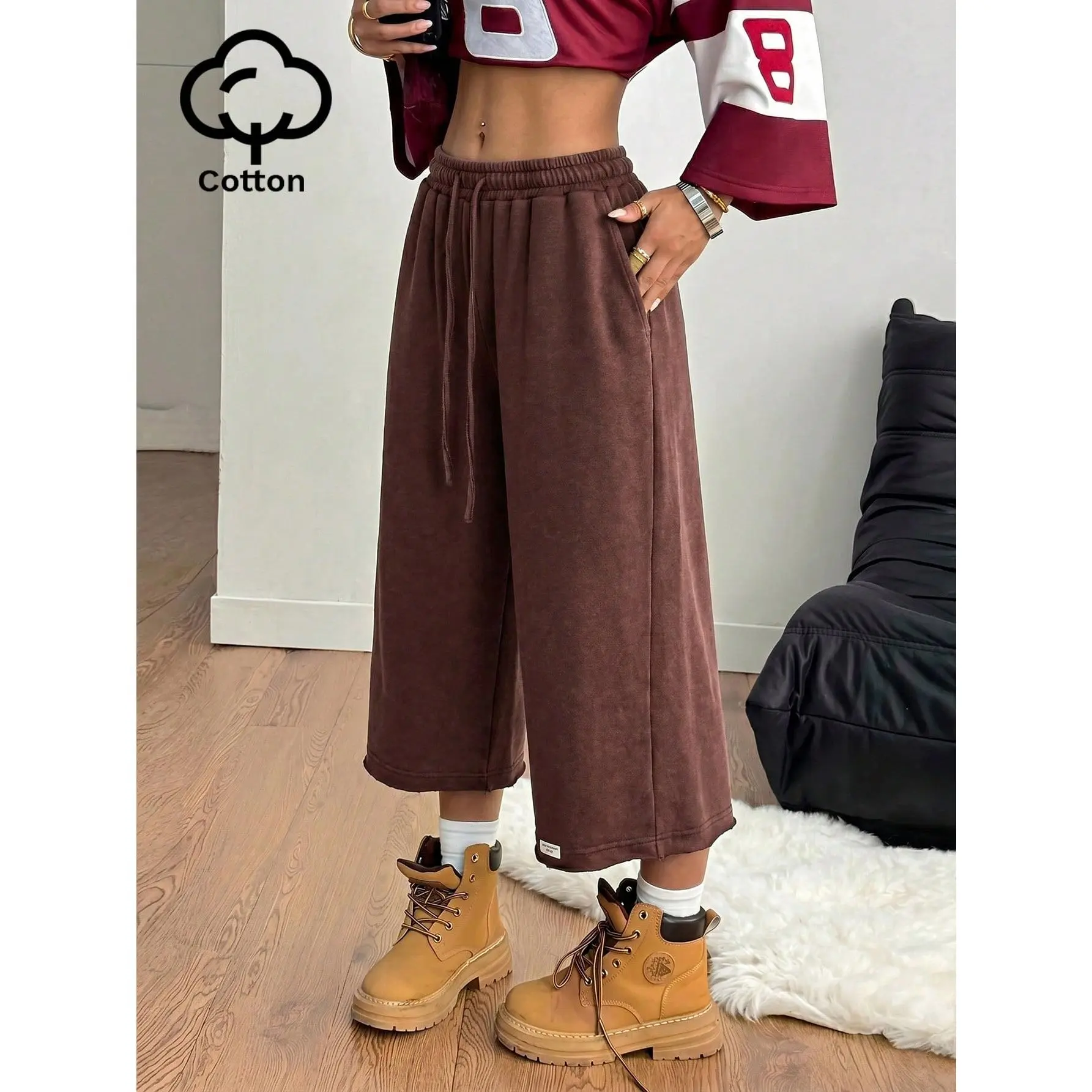Wide-leg, loose-fit washed cropped pants (with pockets)