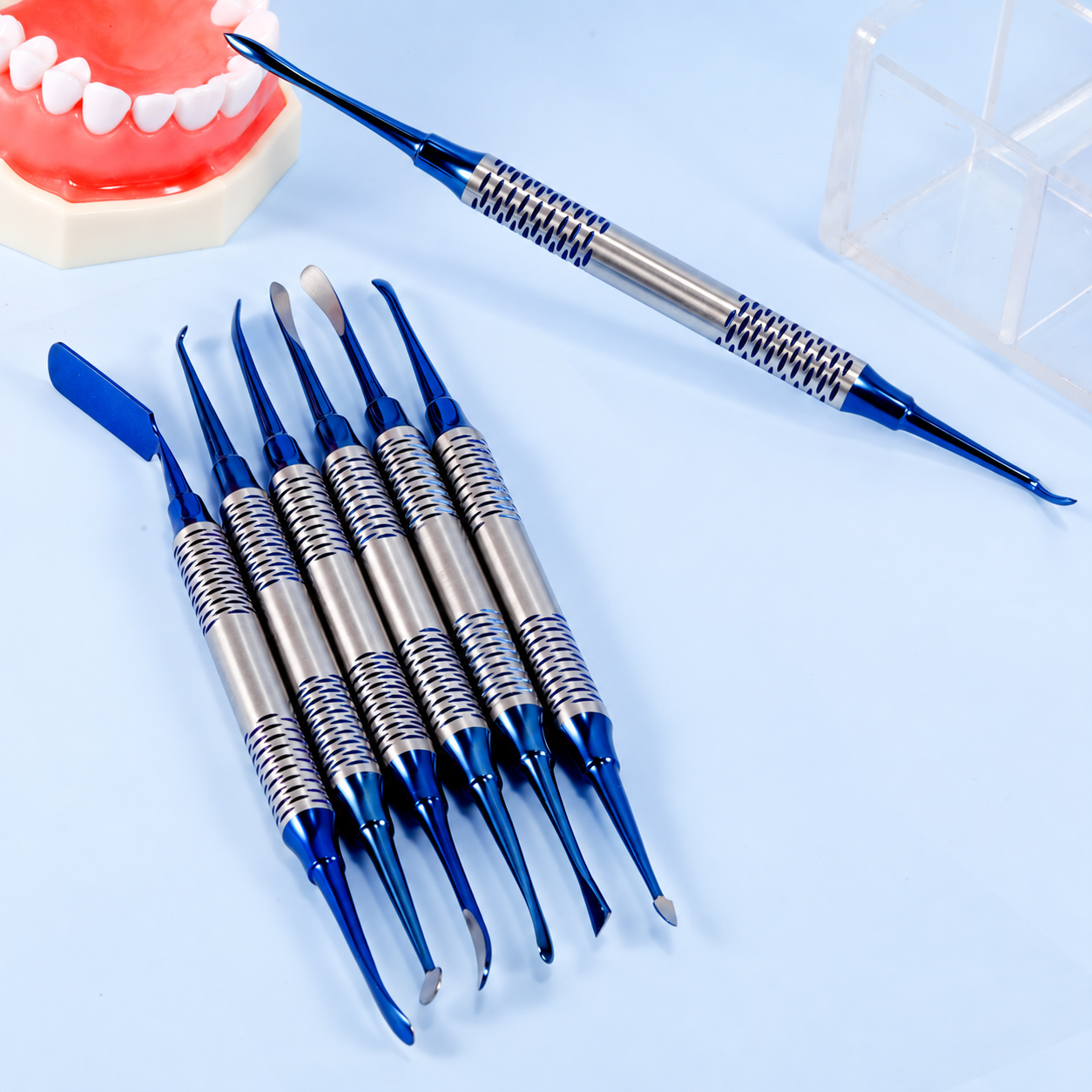 Dental periosteal elevator