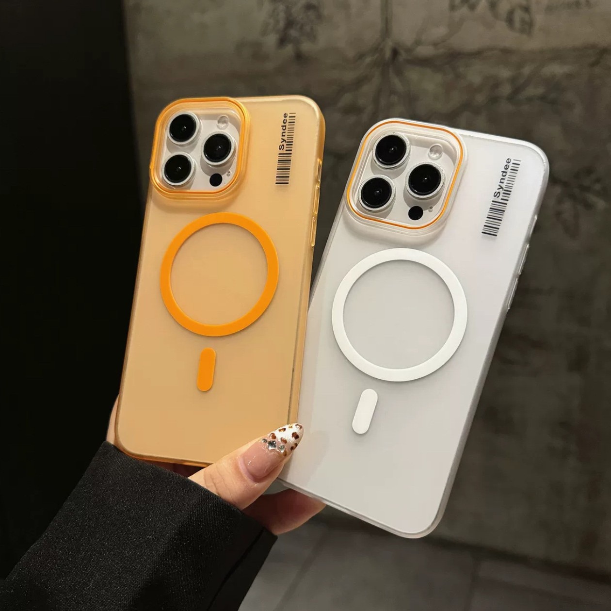 Acrylic Four-corner Anti-fall Creative Gyro Rotating Bracket Magsafe Mobile Phone Case for Apple iPhone