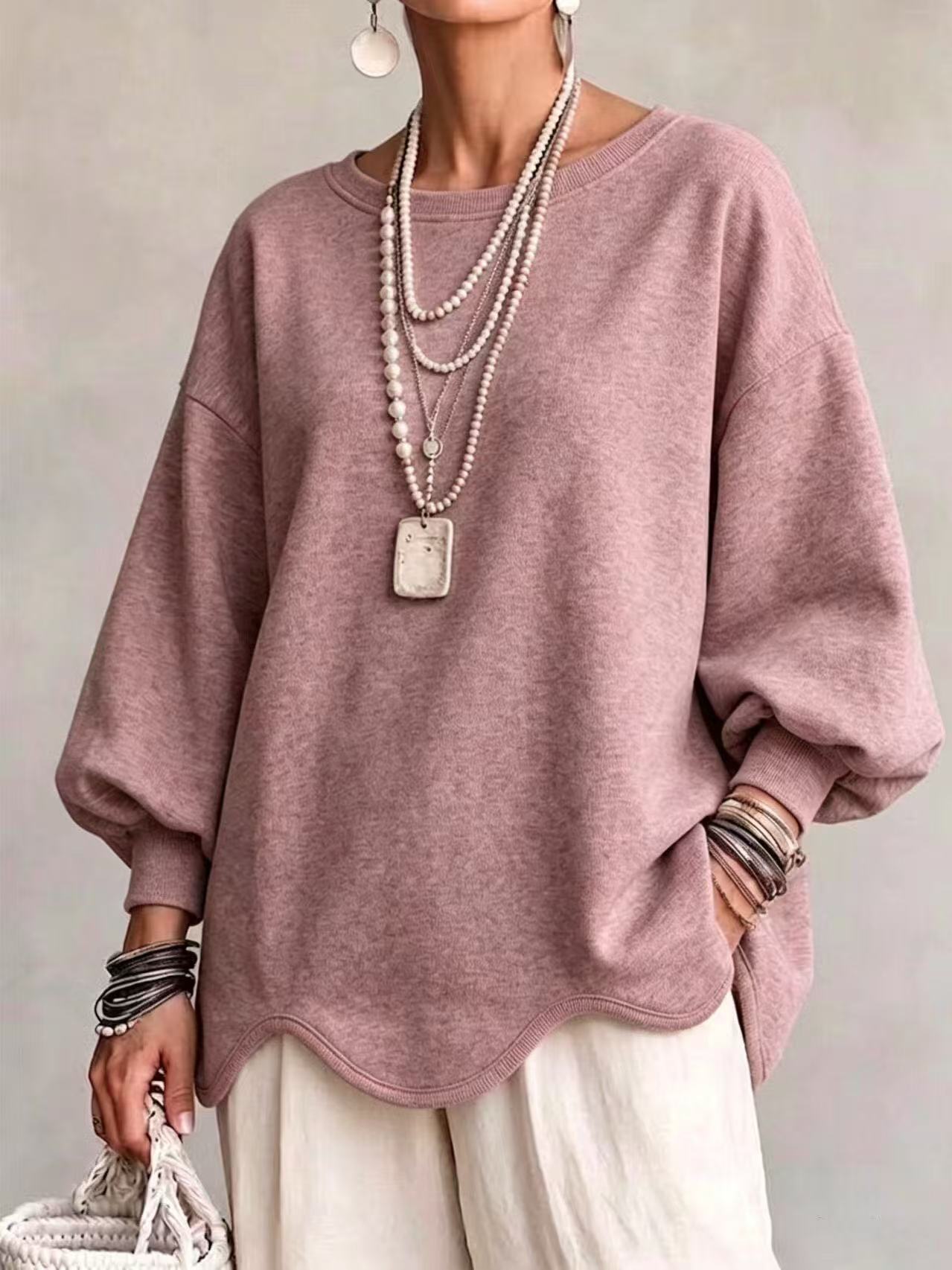 🔥LAST DAY 50% OFF🔥Women's Oversized Sweatshirt With A Wavy Hem