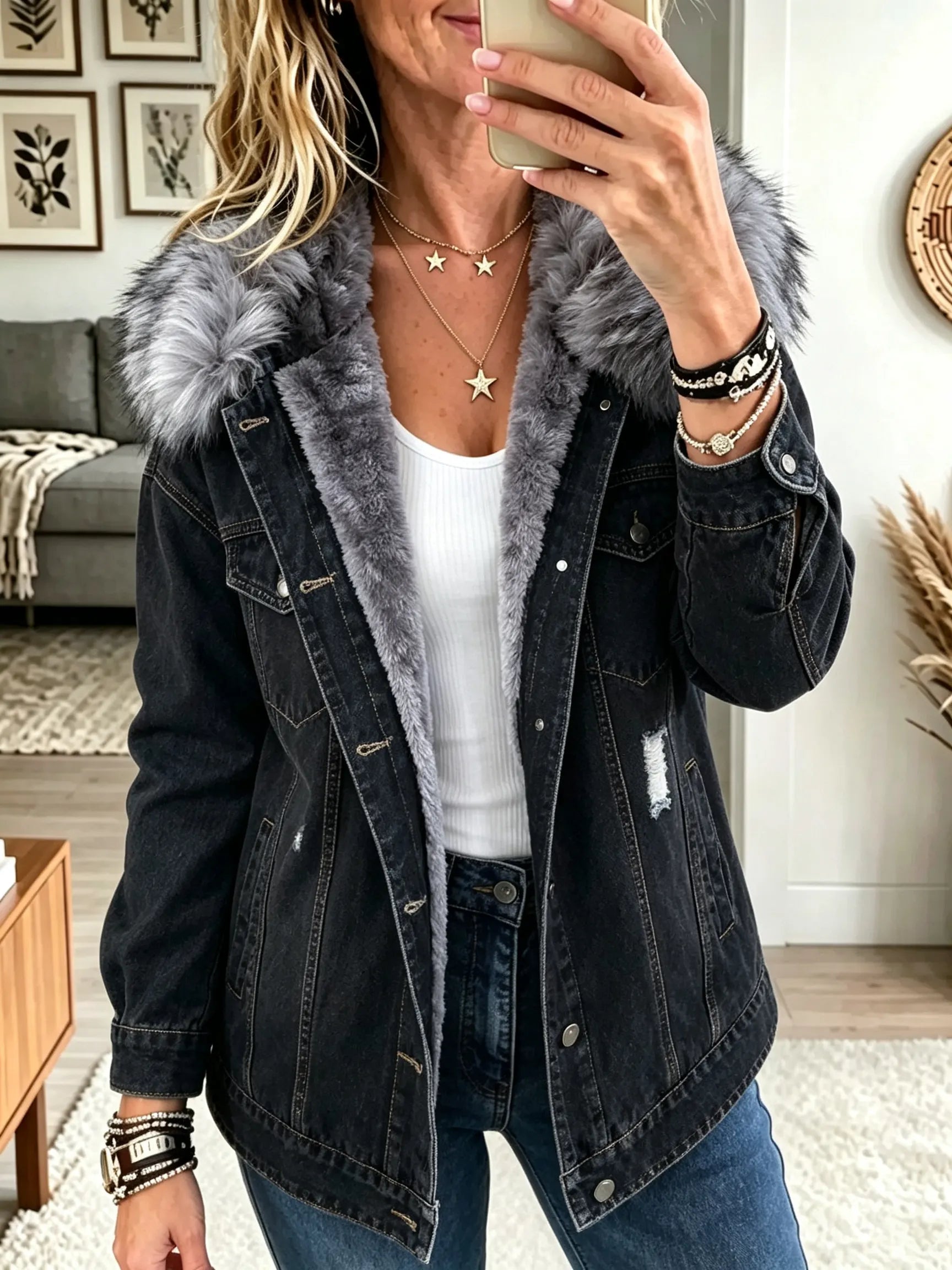 🔥LAST DAY 50% OFF🔥Women's Faux Fur Collar Fleece-Lined Denim Jacket