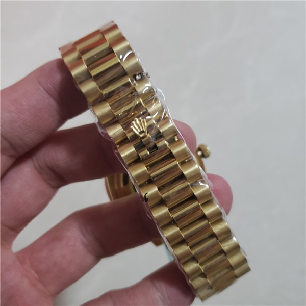 Replica Rolex Lady Oyster Perpetual 176234-26 MM - View 2