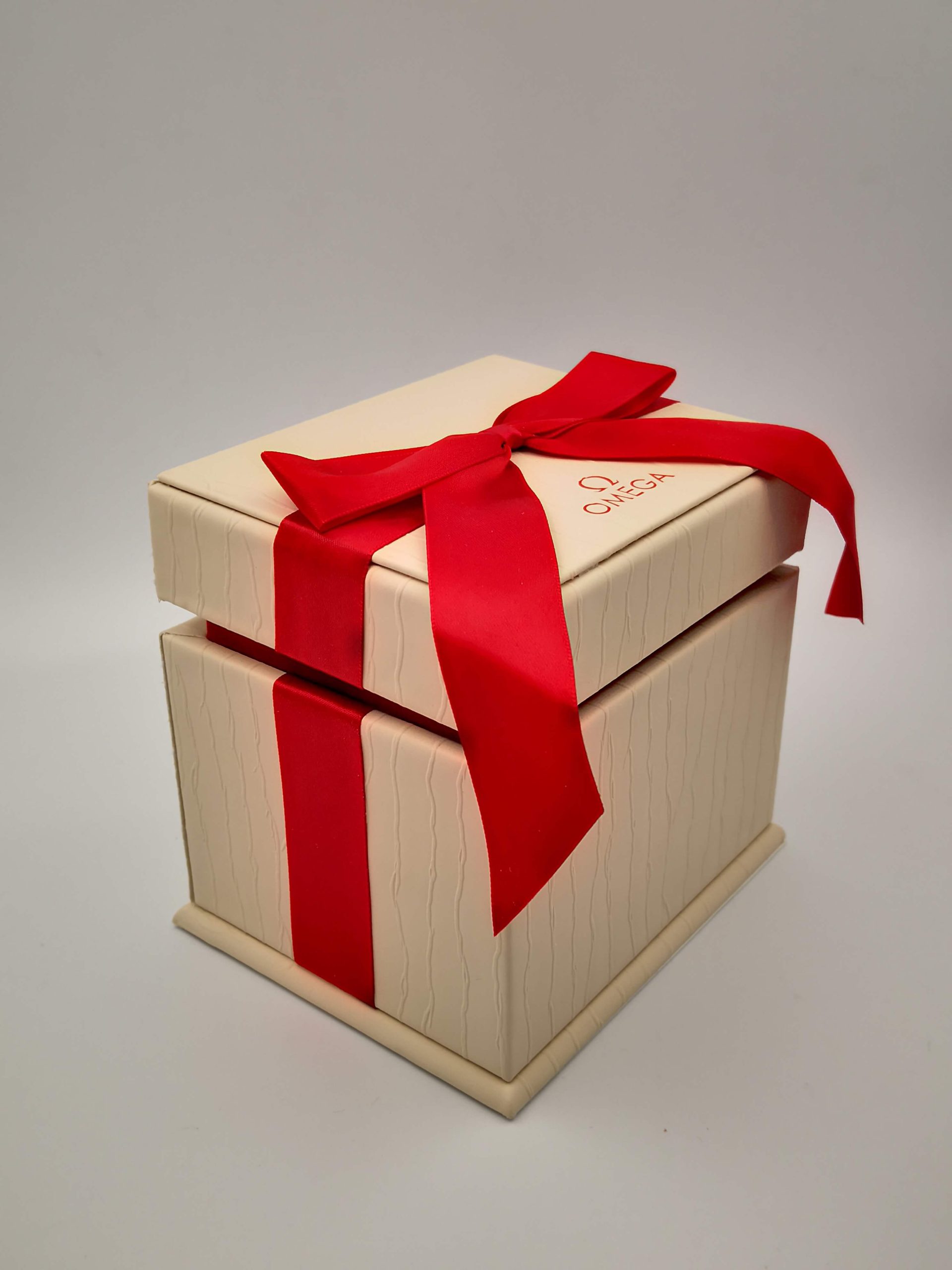 advanced Omega watch box - View 2