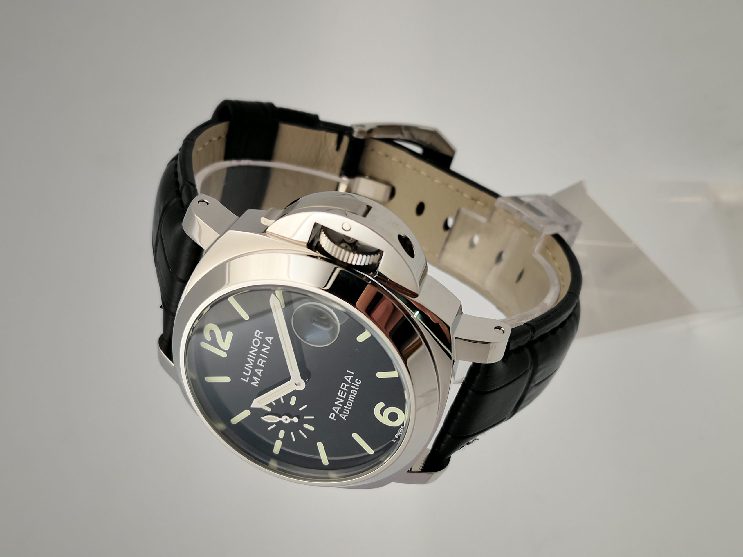 Panerai Replica Luminor Marina PAM00104-44 MM - View 2