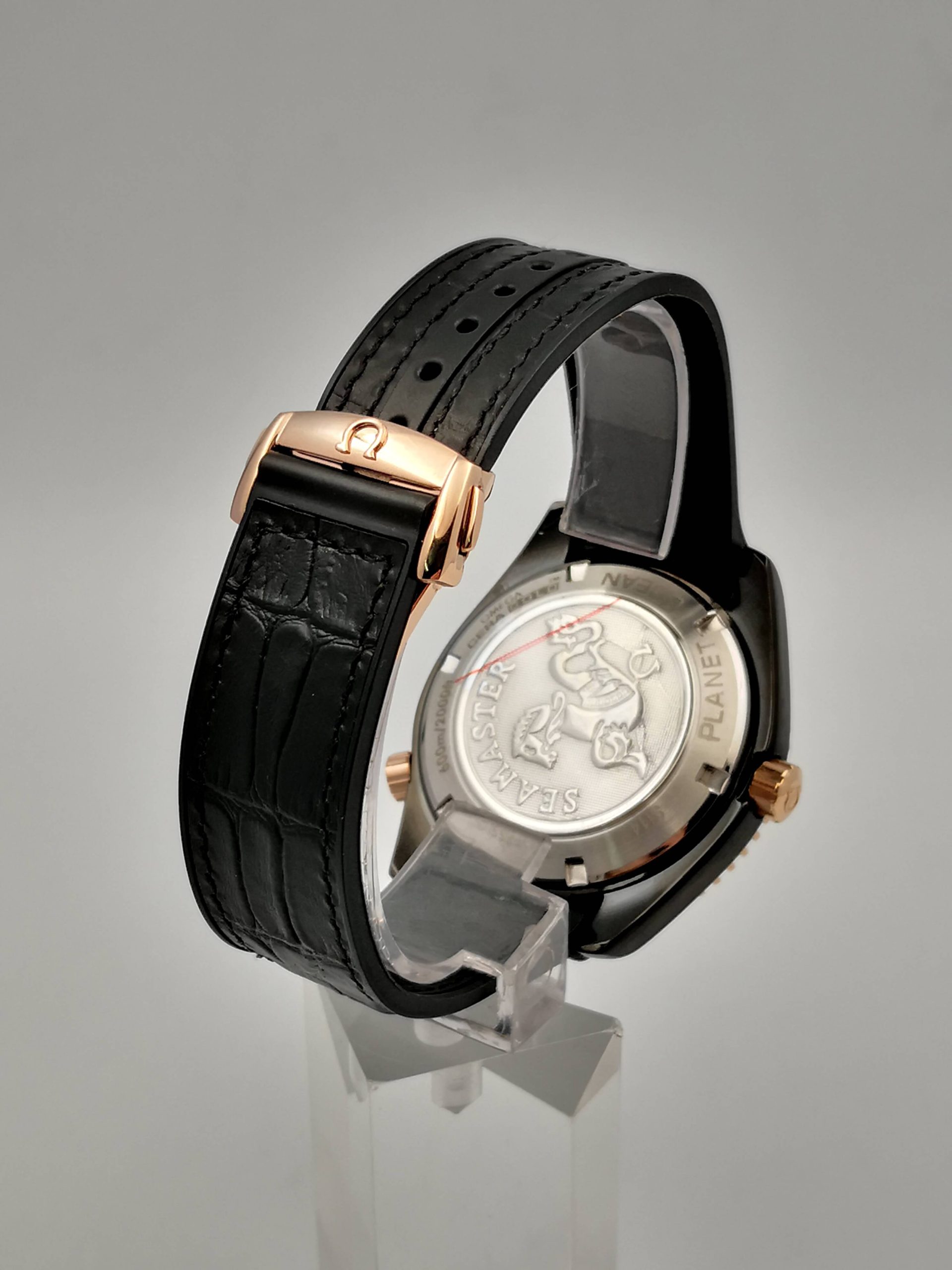 Omega Seamaster Planet Ocean GMT -44.5MM - View 3