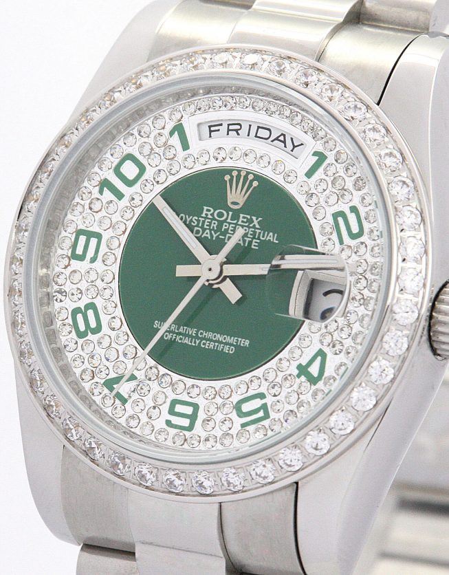Replica Rolex Day-Date Green and Silver Dial 118346 - View 3
