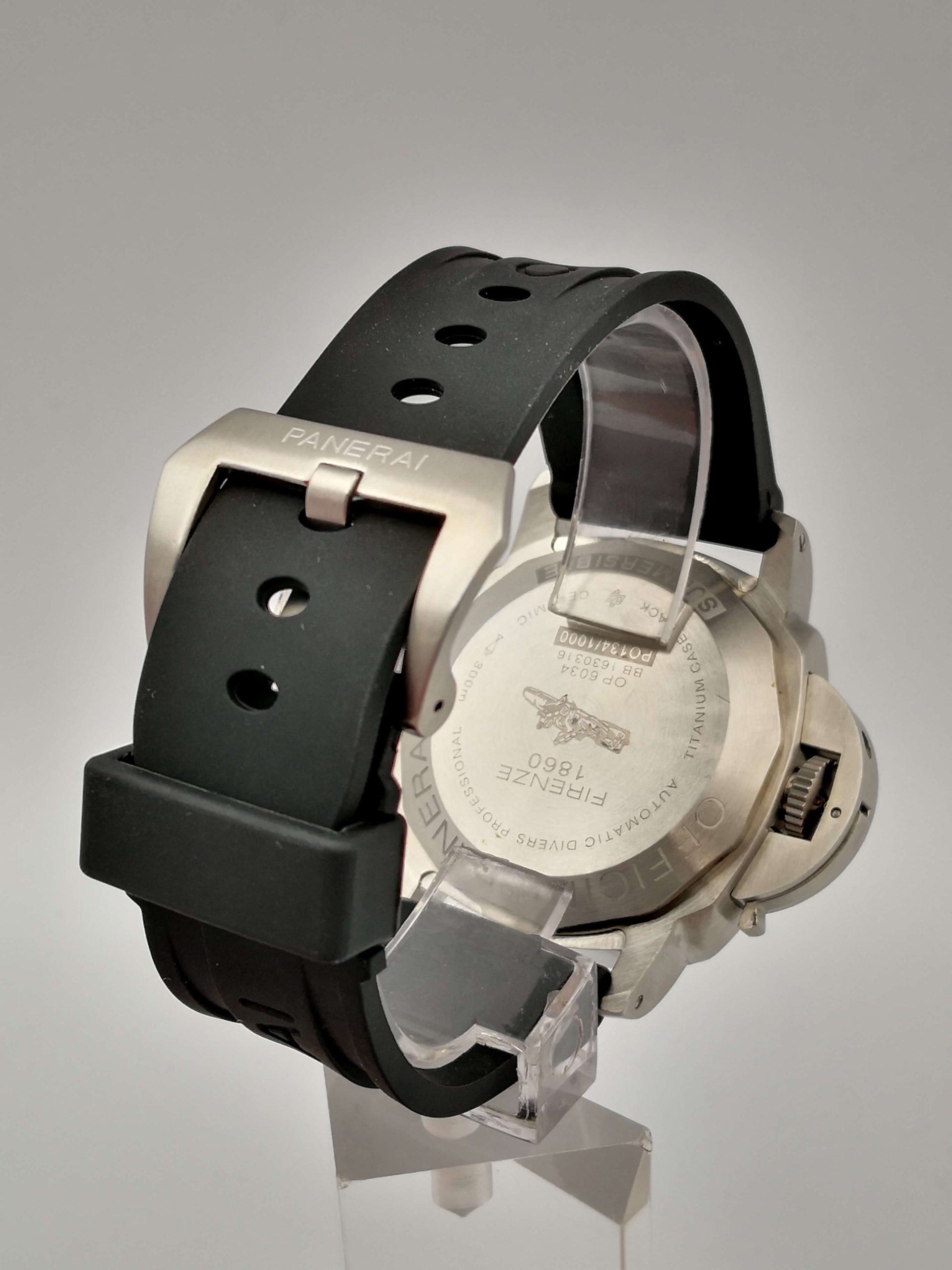 Panerai Replica Luminor GMT PAM00088-44 MM - View 3