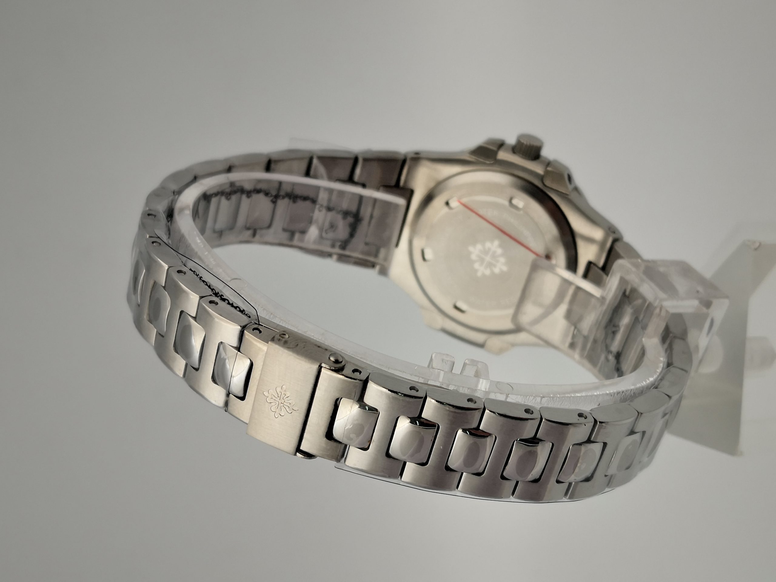 Patek Philippe Replica Nautilus 4700/1-26 MM - View 3