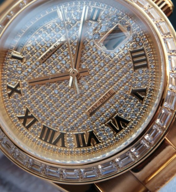 Replica Rolex Day Date II RG Diamonds Bezel Full/Dial Roman Numerals Bracelet / Strap RG A3255