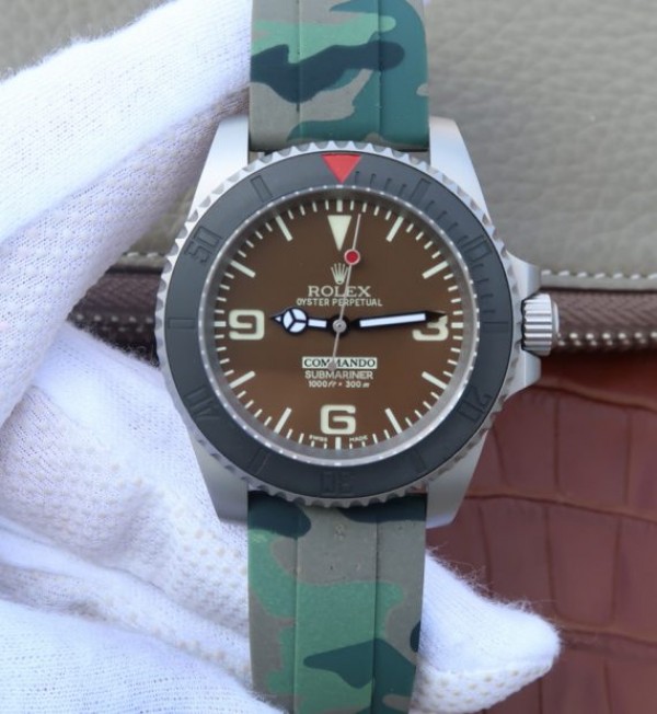 Replica Rolex (unchanged) Submariner Commando Dial Grey Bezel Céramique Bracelet / Strap Caoutchouc A2836 - View 1