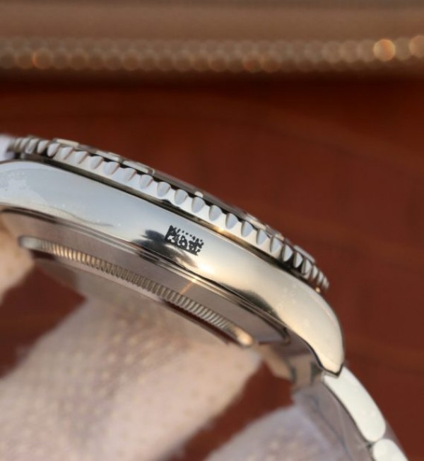 Rolex Yacht-Master Silver Bracelet / Strap 116622 EW White Dial SS A3135