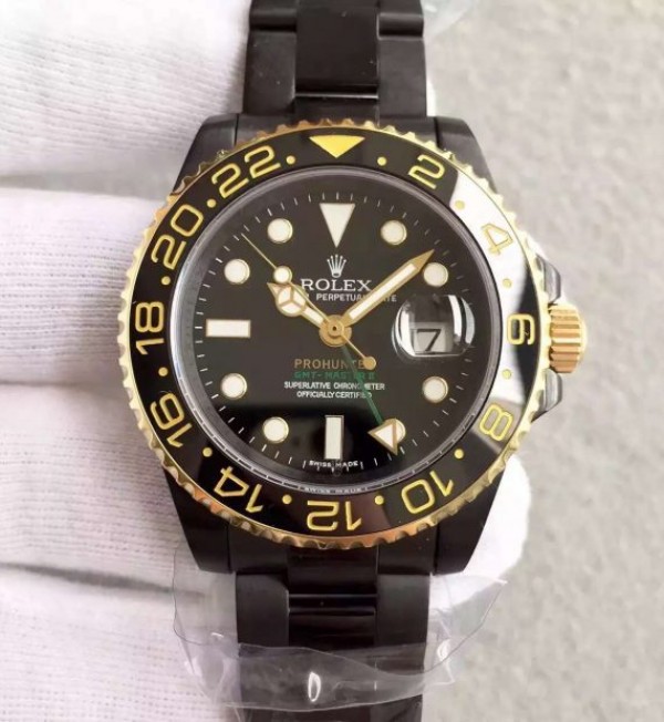 Replica Rolex (unchanged) GMT-Master II 116713 Dial Black Bracelet / Strap ProHunter SS A2836 - View 1
