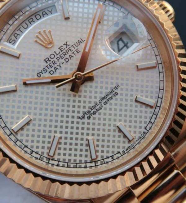 Replica Rolex Day-Date 40 mm 228235 YG Noob Dial White Textured Bracelet / Strap YG A3255