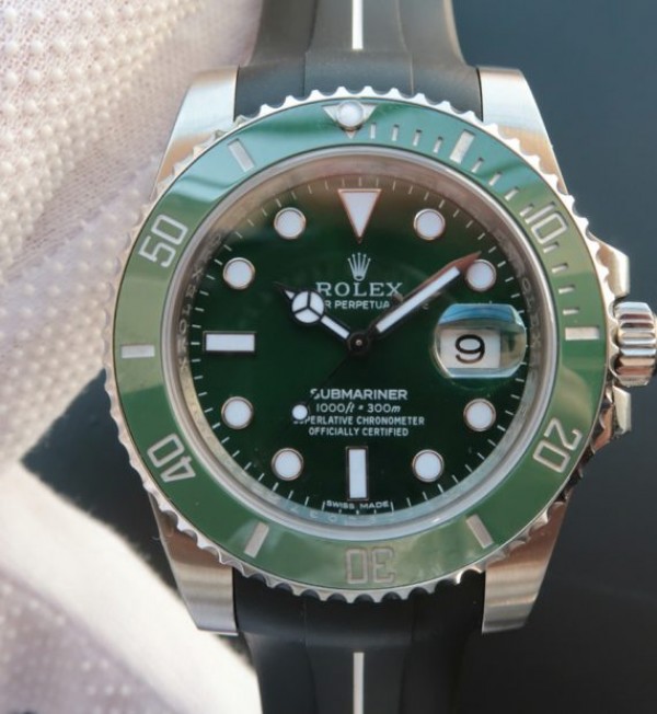 Replica Rolex (unchanged) Submariner 116610 LV Céramique Greene Noob V7 Bracelet / Strap Caoutchouc Black A3135 - View 1
