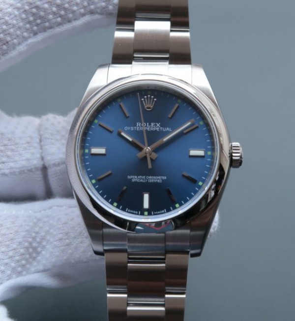 Replica Rolex (unchanged) Oyster Perpetual 39 mm 114300 Dial Blue sur Bracelet / Strap Stainless Steel SH3132 - View 1