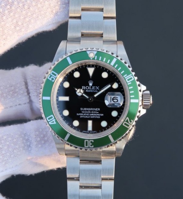 Replica Rolex (unchanged) Submariner 16610 LV Bezel en métal Green Noob SS Bracelet / Strap A2836 - View 1