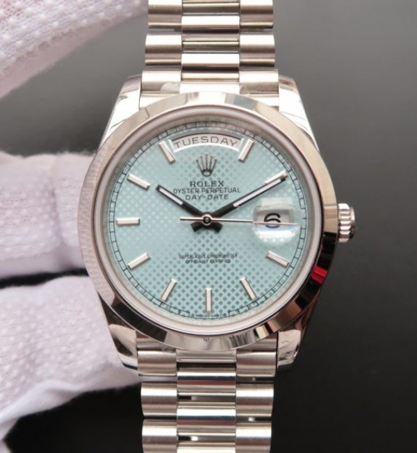 Replica Rolex (unchanged) Day-Date 40 mm 228206 Noob Bracelet / Strap à Dial Blue glacier Textured A3255 - View 1
