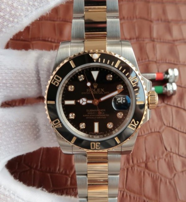 Replica Rolex (unchanged) Submariner 116613 LN Noob Dial Black Markers Diamonds Bracelet / Strap SS/YG A3135 - View 1