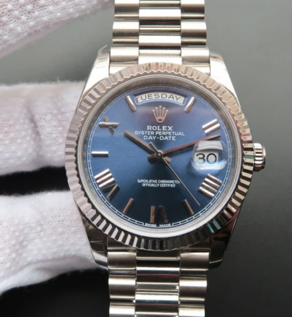 Replica Rolex (unchanged) Day-Date 40 mm 228239 Noob Dial Blue SS President Bracelet / Strap A3255 - View 1