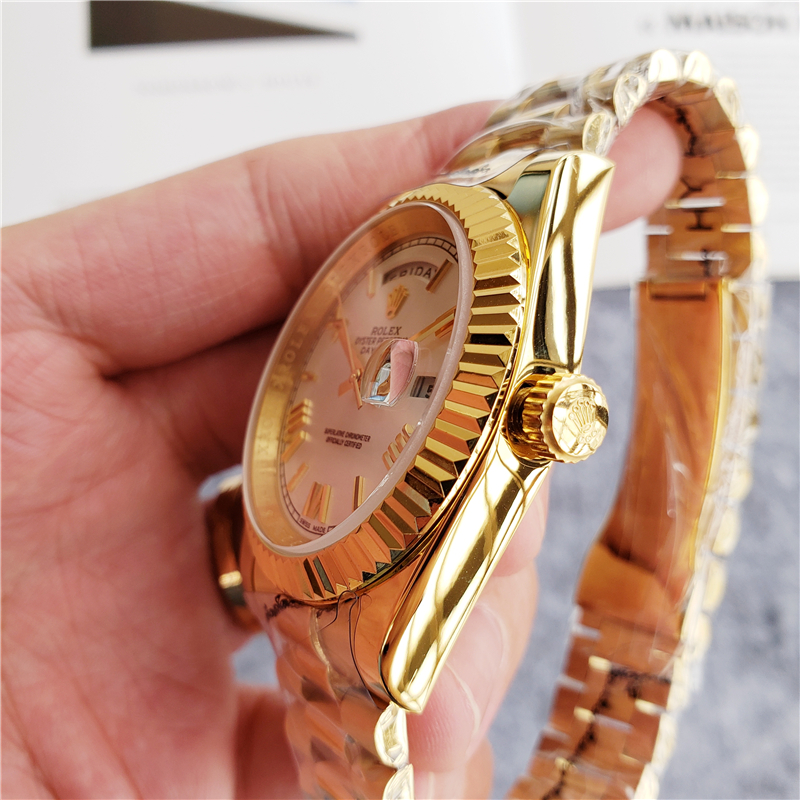 Replica Rolex Oyster Perpetual Date 15000-34 MM - View 2