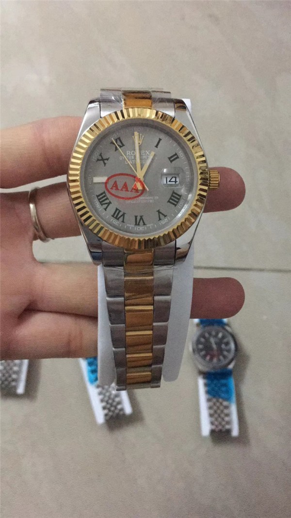 Replica Rolex Oyster Perpetual Date 115234-34 MM - View 2
