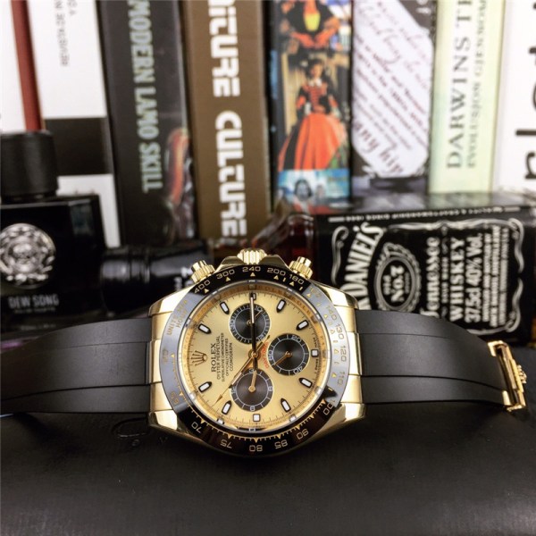 Replica Rolex Daytona Gold | RLX 23 - View 3