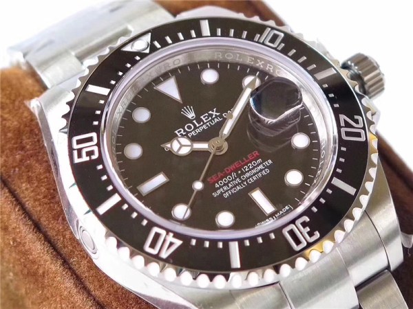 Replica Rolex Sea-Dweller Silver | RLX 89 - View 4