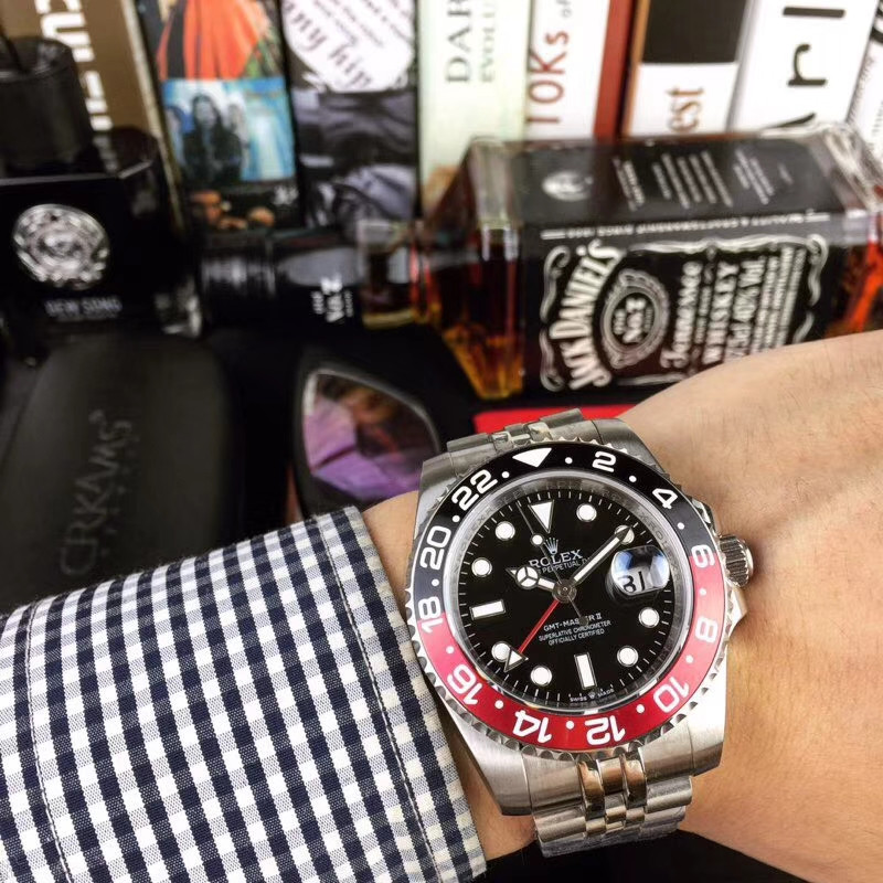 Replica Rolex GMT-Master II Red-Black | RLX 17 - View 1