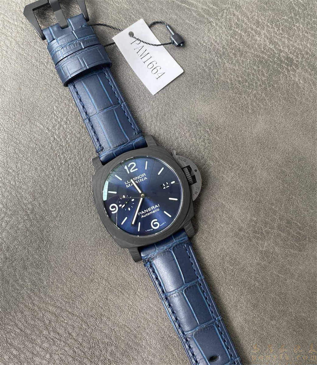 VSF Panerai PAM1664 – Luminor Marina Blu Notte Carbotech Replica Watch with P.900 Movement - clean factory product image 6