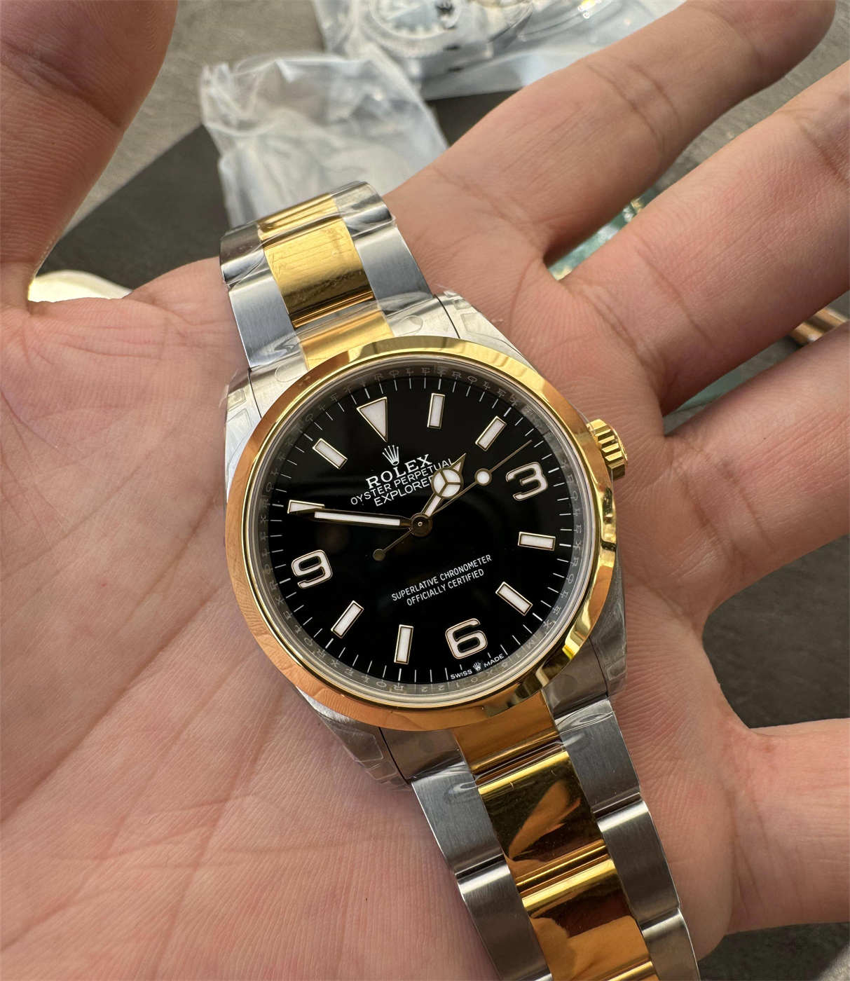 Rolex Explorer 36mm Two Tone Replica – VS Factory M124273-0001 with Dandong 3230 Movement - clean factory product image 3