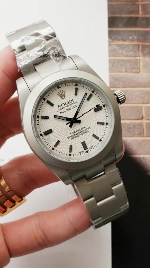 Replica Rolex Milgauss Black | RLX 109 - View 3