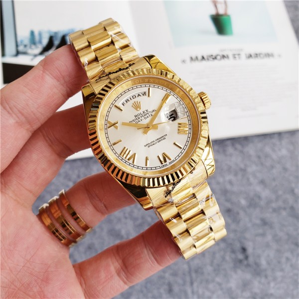 Replica Rolex Oyster Perpetual Date 15000-34 MM - View 3