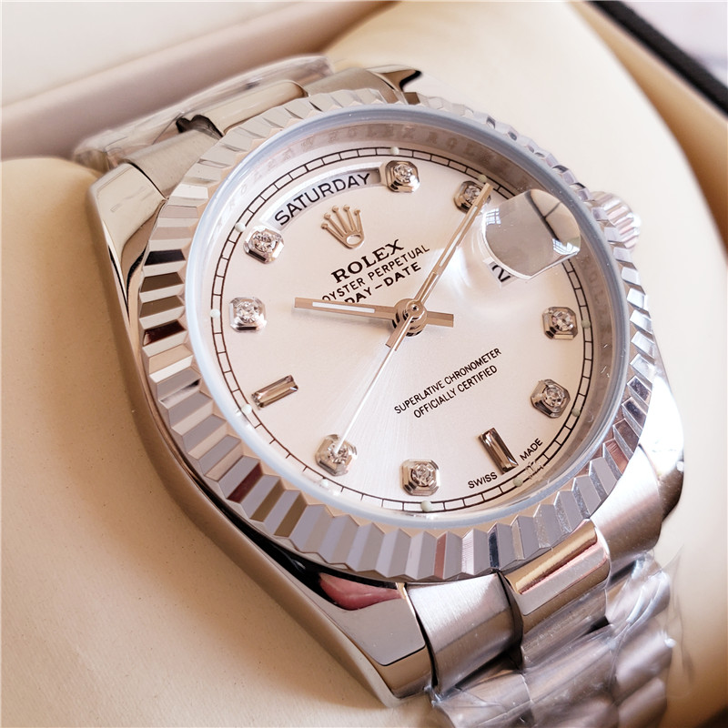 Replica Rolex Day-Date | RLX 44 - View 4